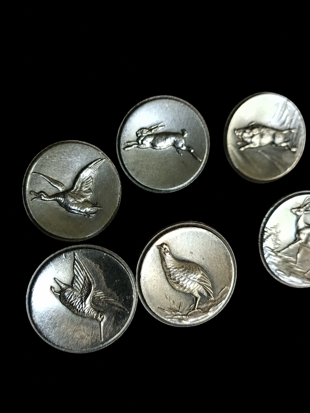 Set of Six 900 Silver Wildlife Buttons — view 4