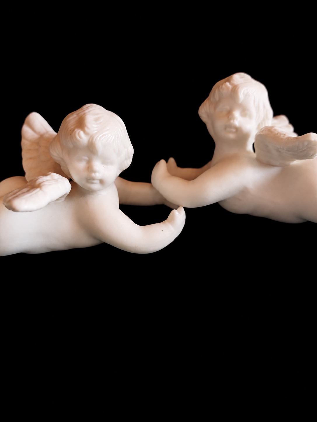Pair of Antique Parian Ware Cherubs — view 8